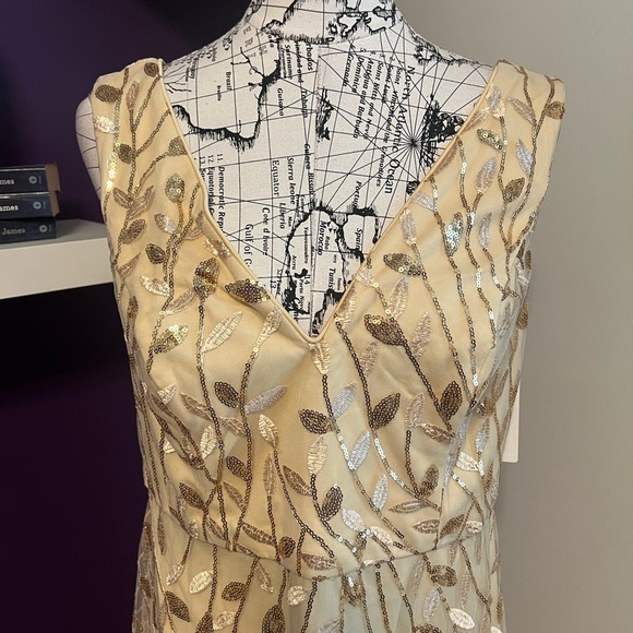 Ever Pretty Zoey Leaf Sequin Sleeveless A-Line Gown NWT - Picture 2 of 13